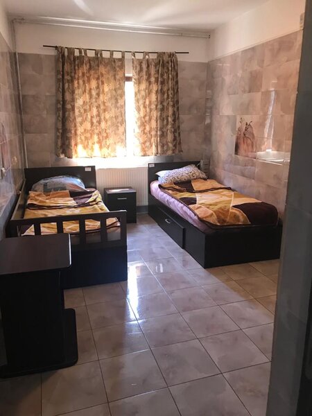 Casa Premier - Camin de Batrani Sector 3